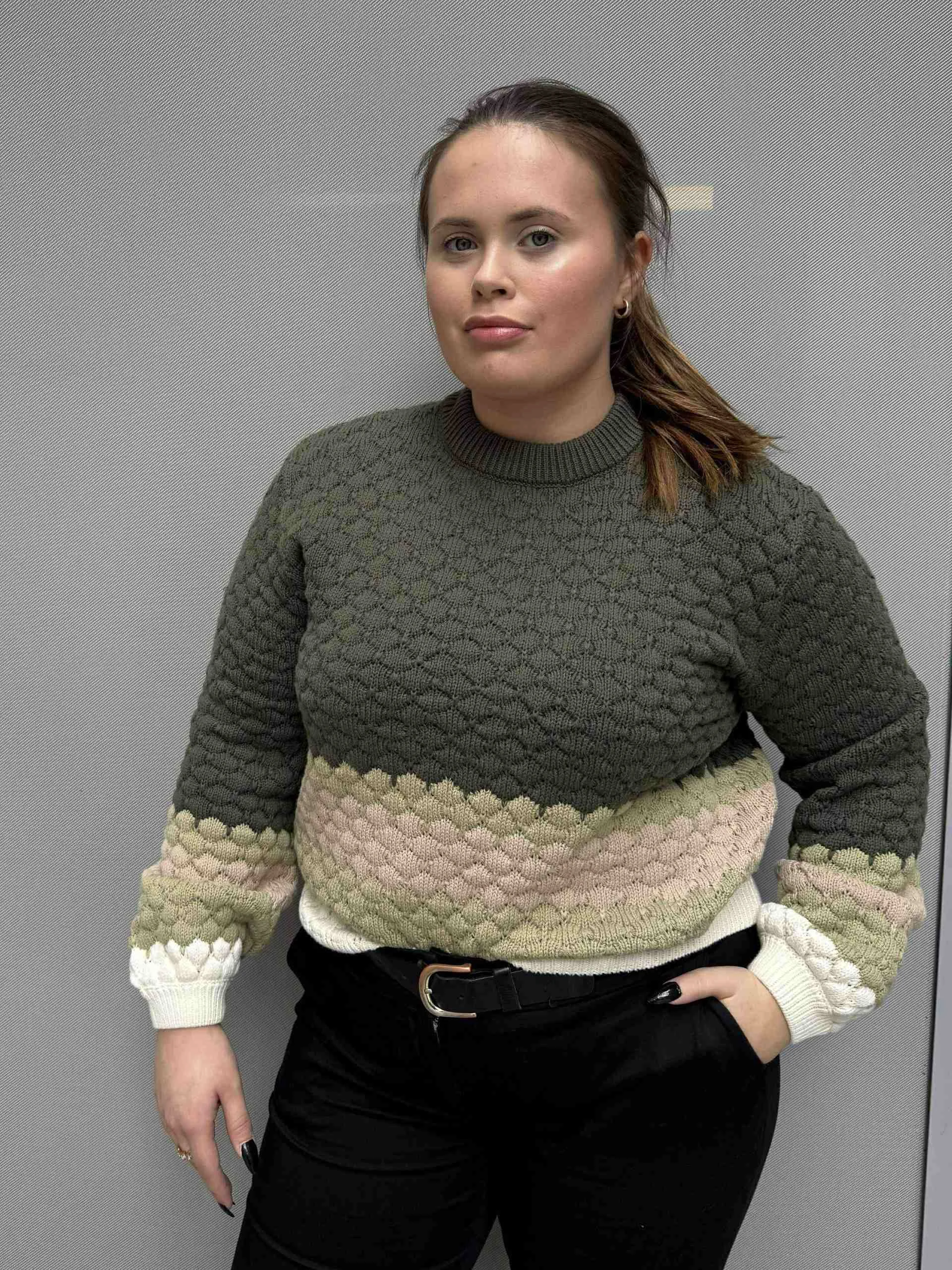 192DBA80-7230-43A8-9640-CE853905AA4F