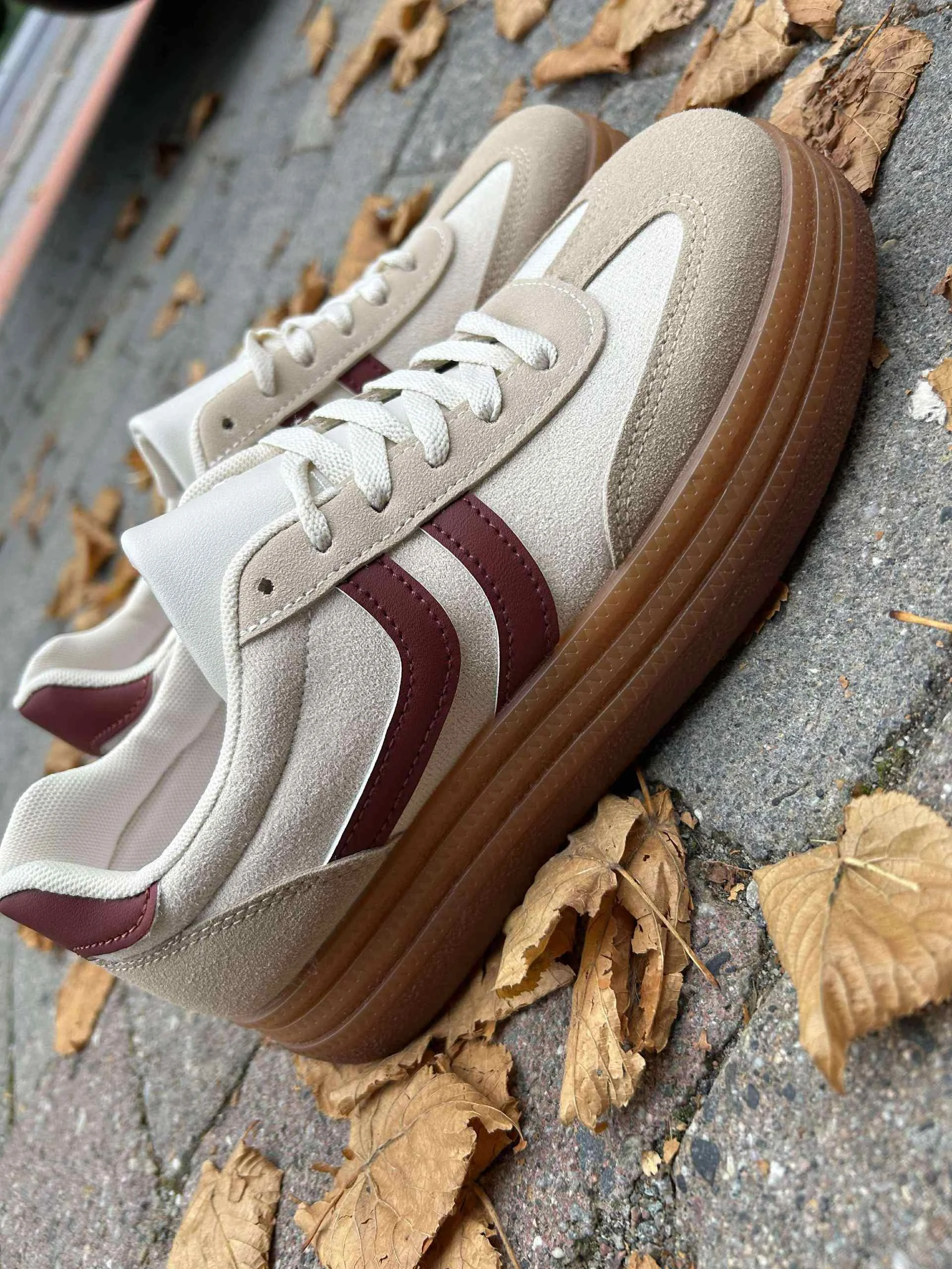 5D4F8620-ACA8-4C3F-AB23-AFC888217FD0