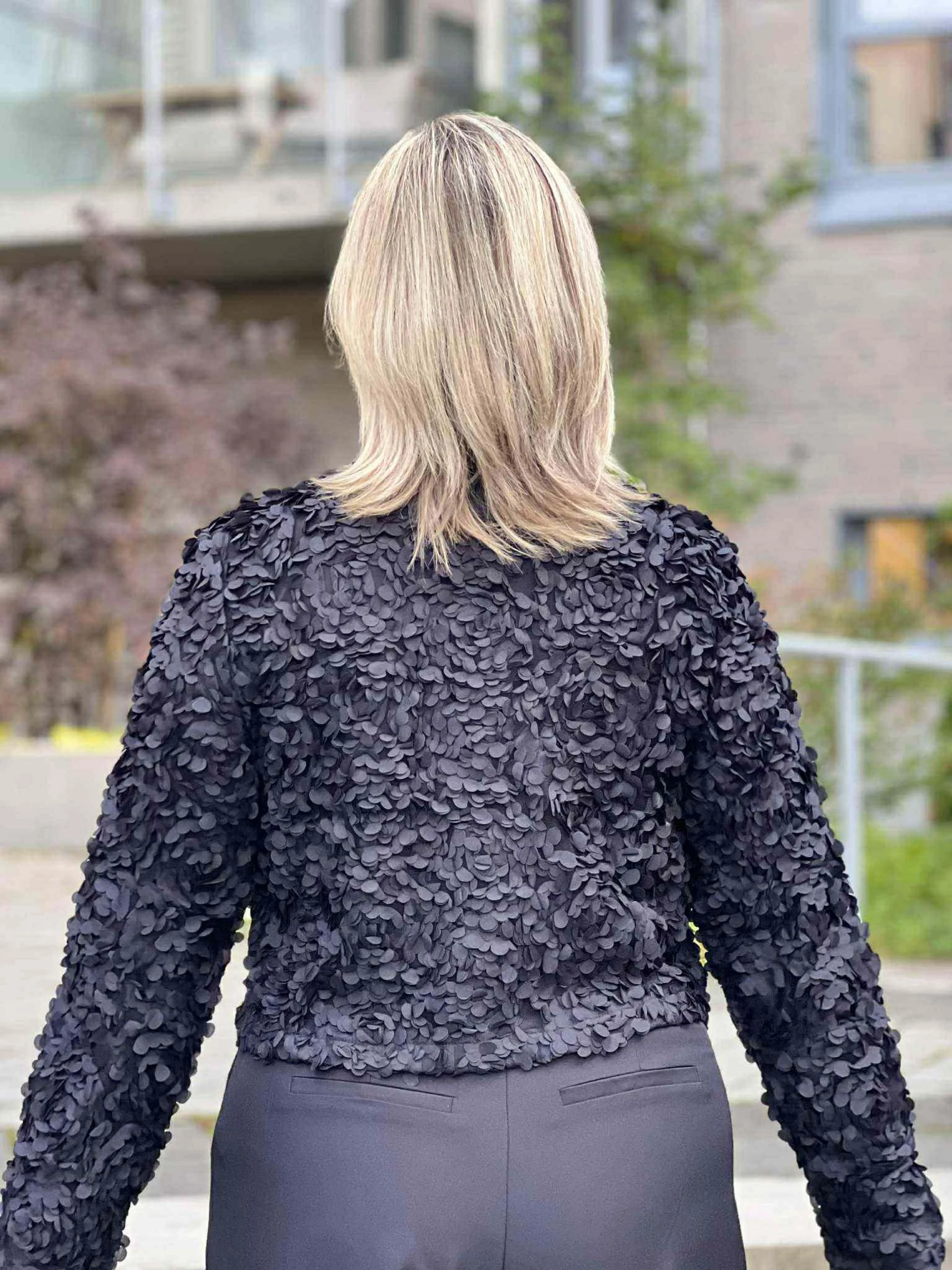 284BF840-731D-46A1-A70E-552DBADF02F1