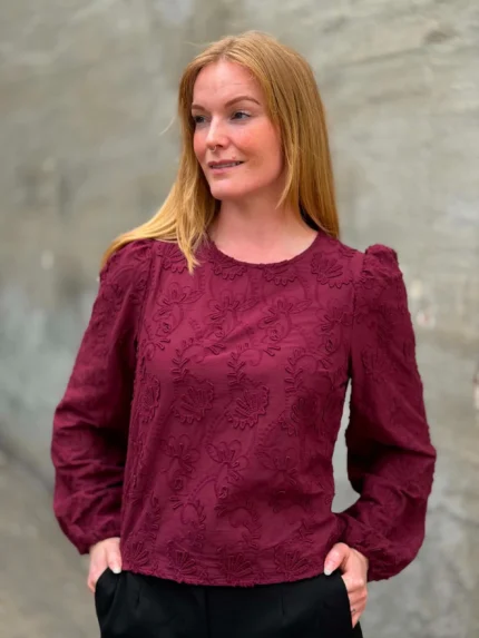 Topp Mya burgunder